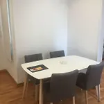 Vacasa L\'Illa Diagonal Apartment